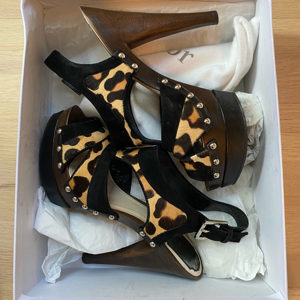 Dior leopard sandal heel size 6.5 great condition
